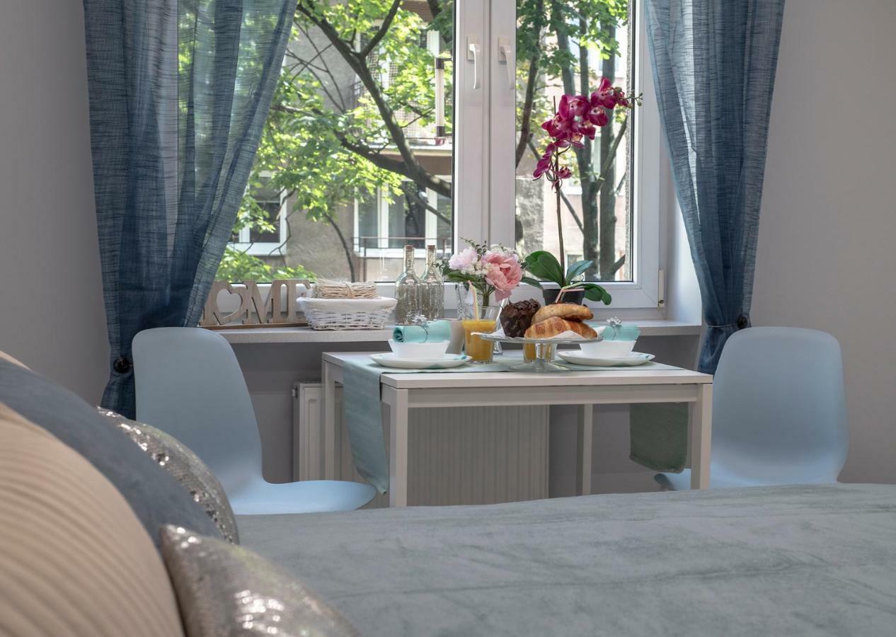 Wlr Apartments - Hoza I Варшава Экстерьер фото