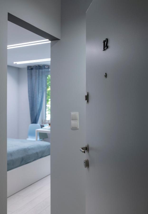 Wlr Apartments - Hoza I Варшава Экстерьер фото